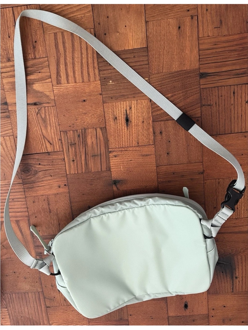 ARC’TERYX Heliad 6L Stone Green Crossbody Bag Tags Cut Off, Otherwise New - Picture 3 of 10